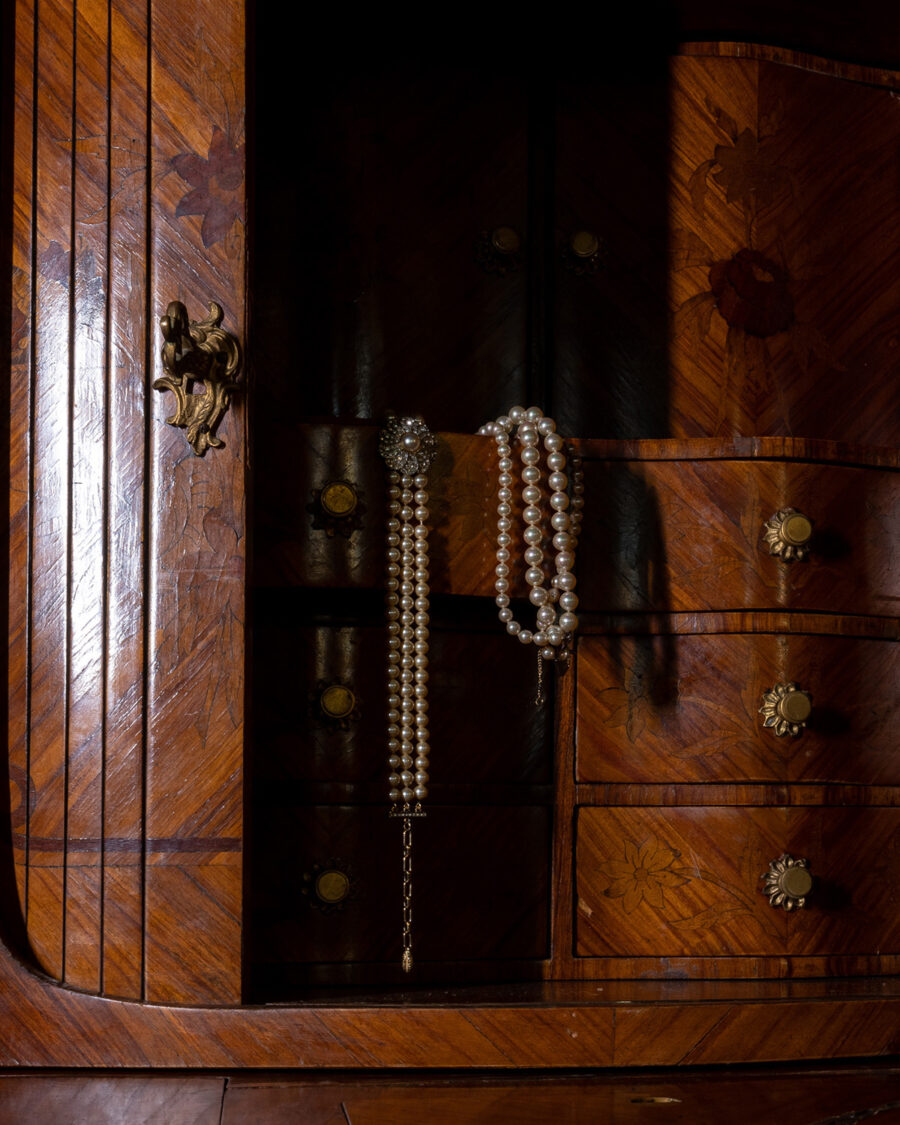 Бижутерия и аксессуары