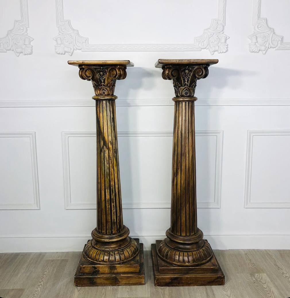 Антикварные полочки, подставки и колонны