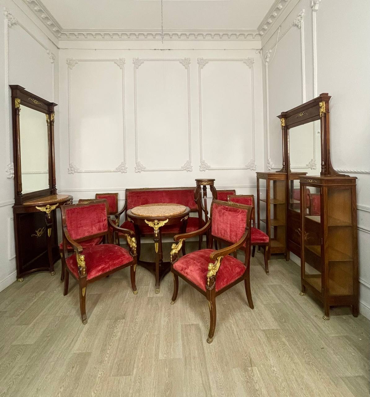 Антикварный салонный гарнитур Ампир