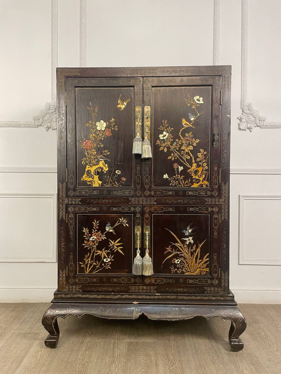 Китайский шкаф