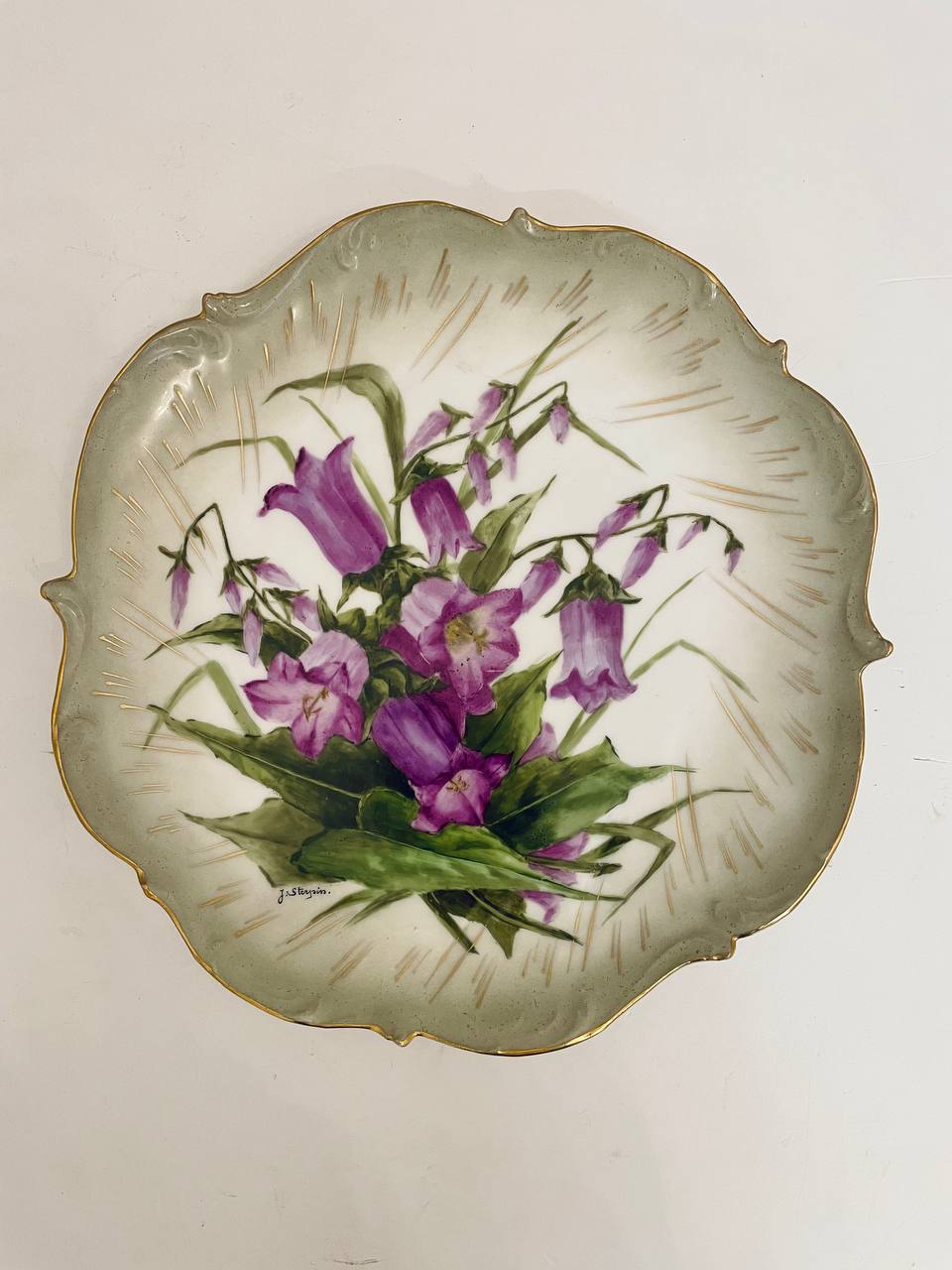 Антикварное блюдо «Колокольчики»