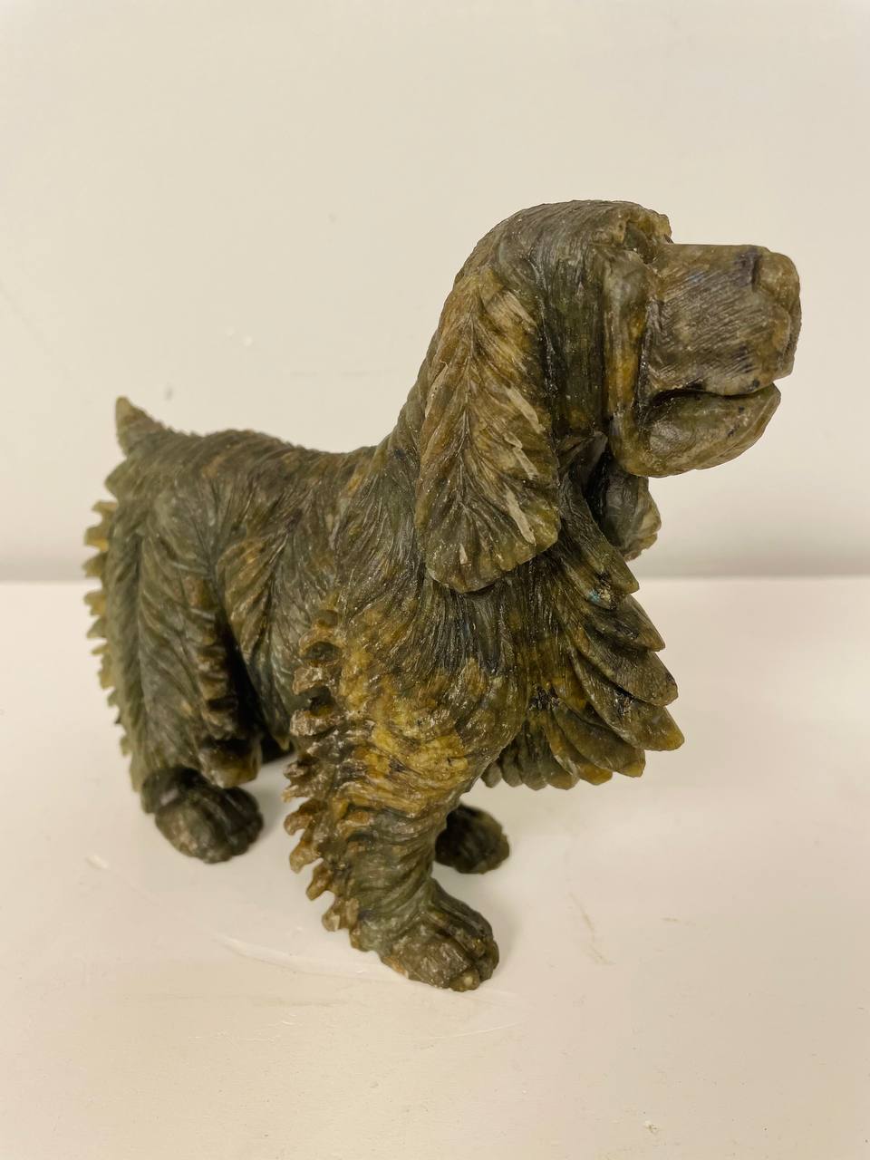 Скульптура собаки «Спаниель»