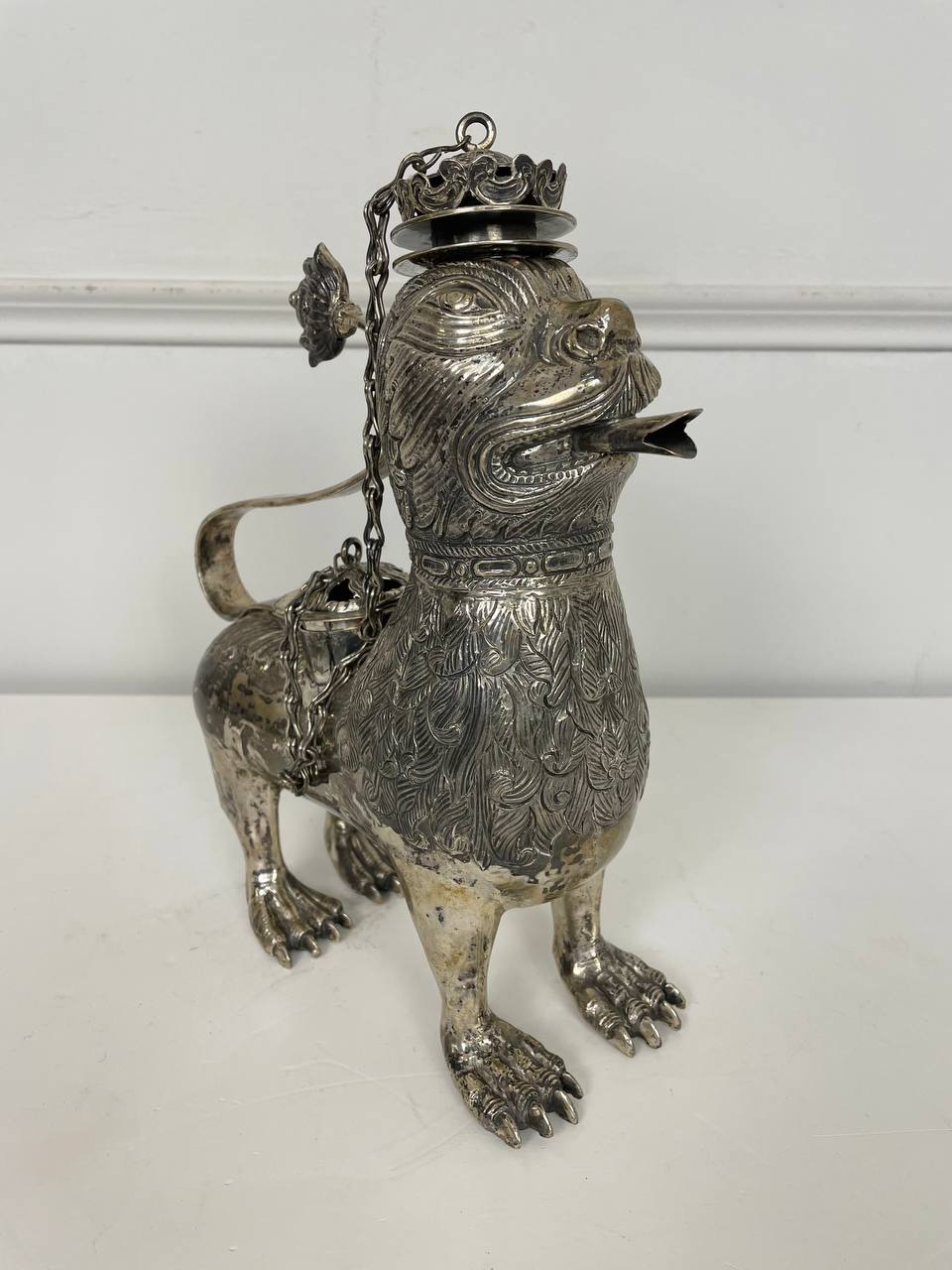 Серебряный сосуд