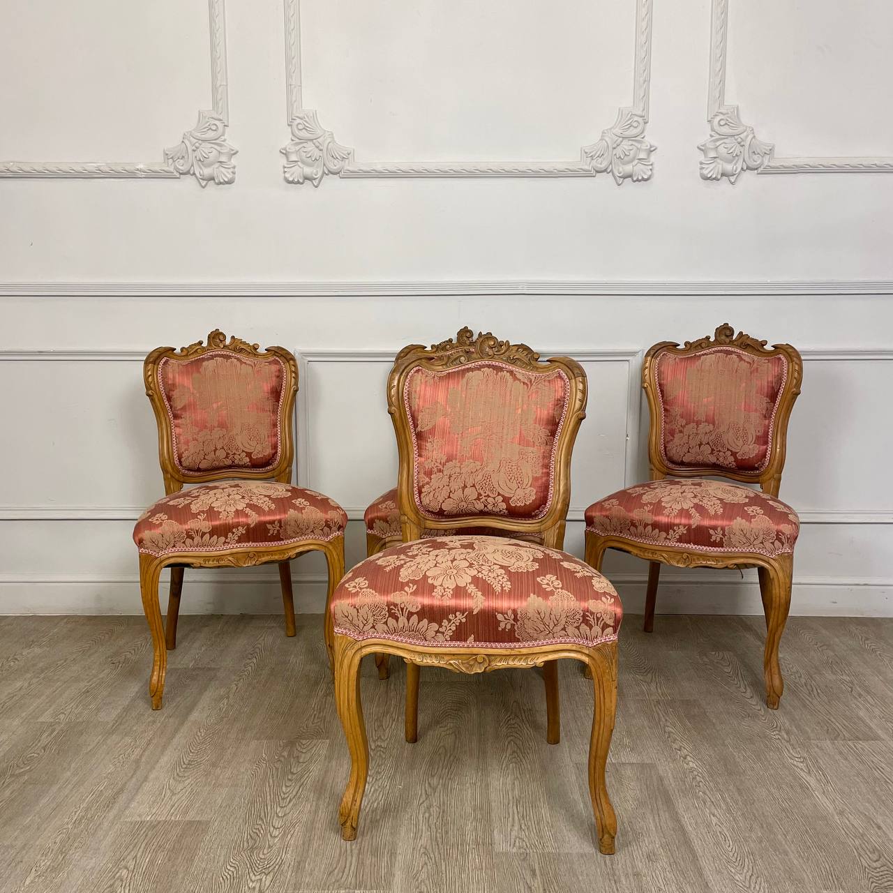 Комплект из 4х стульев в стиле Louis XV