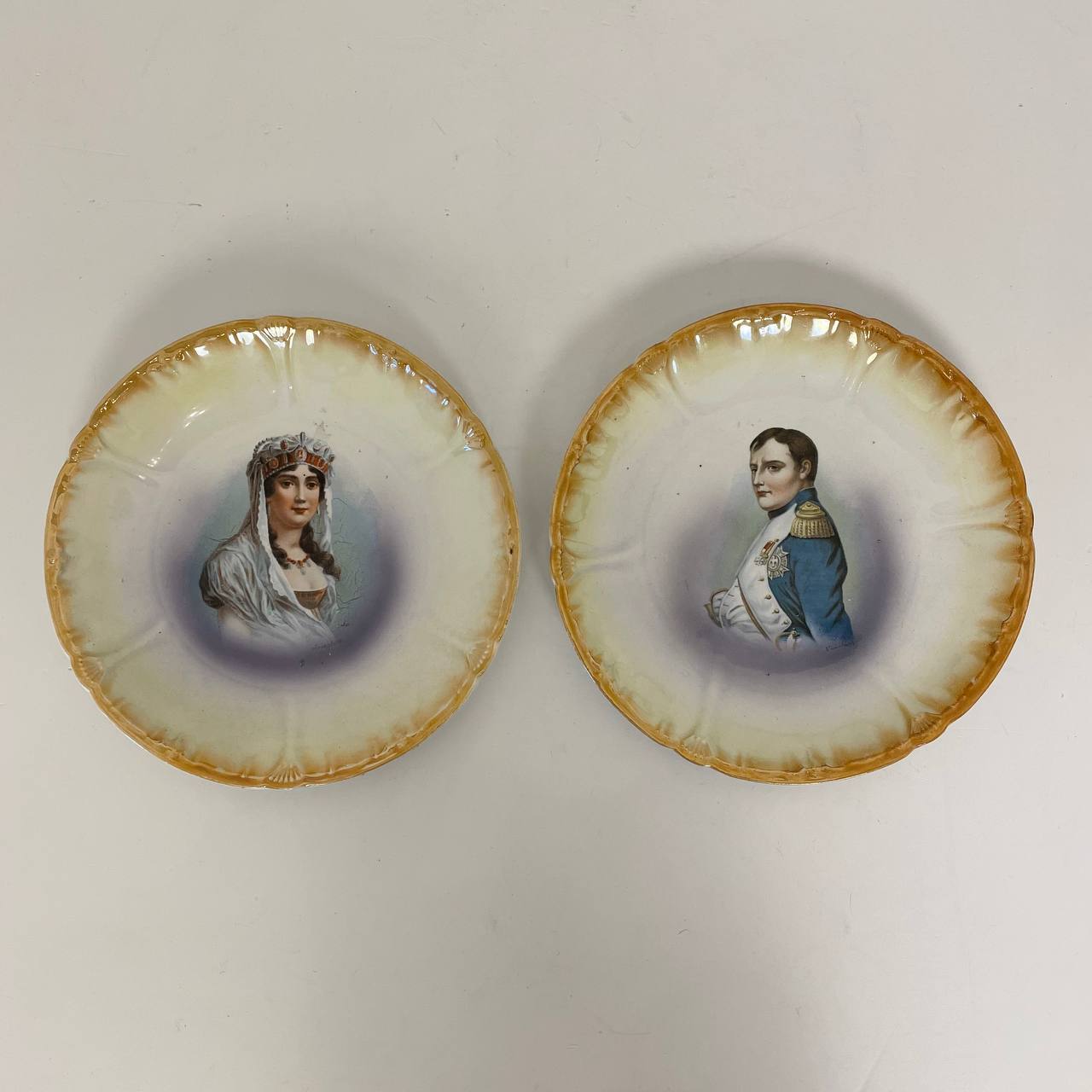 Пара тарелочек Наполеон Бонапарт и Жозефина