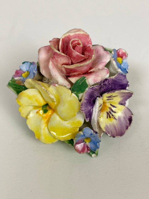 Винтажная брошь