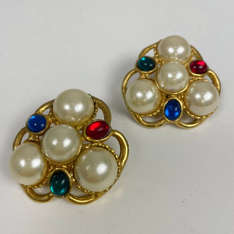 Винтажные клипсы