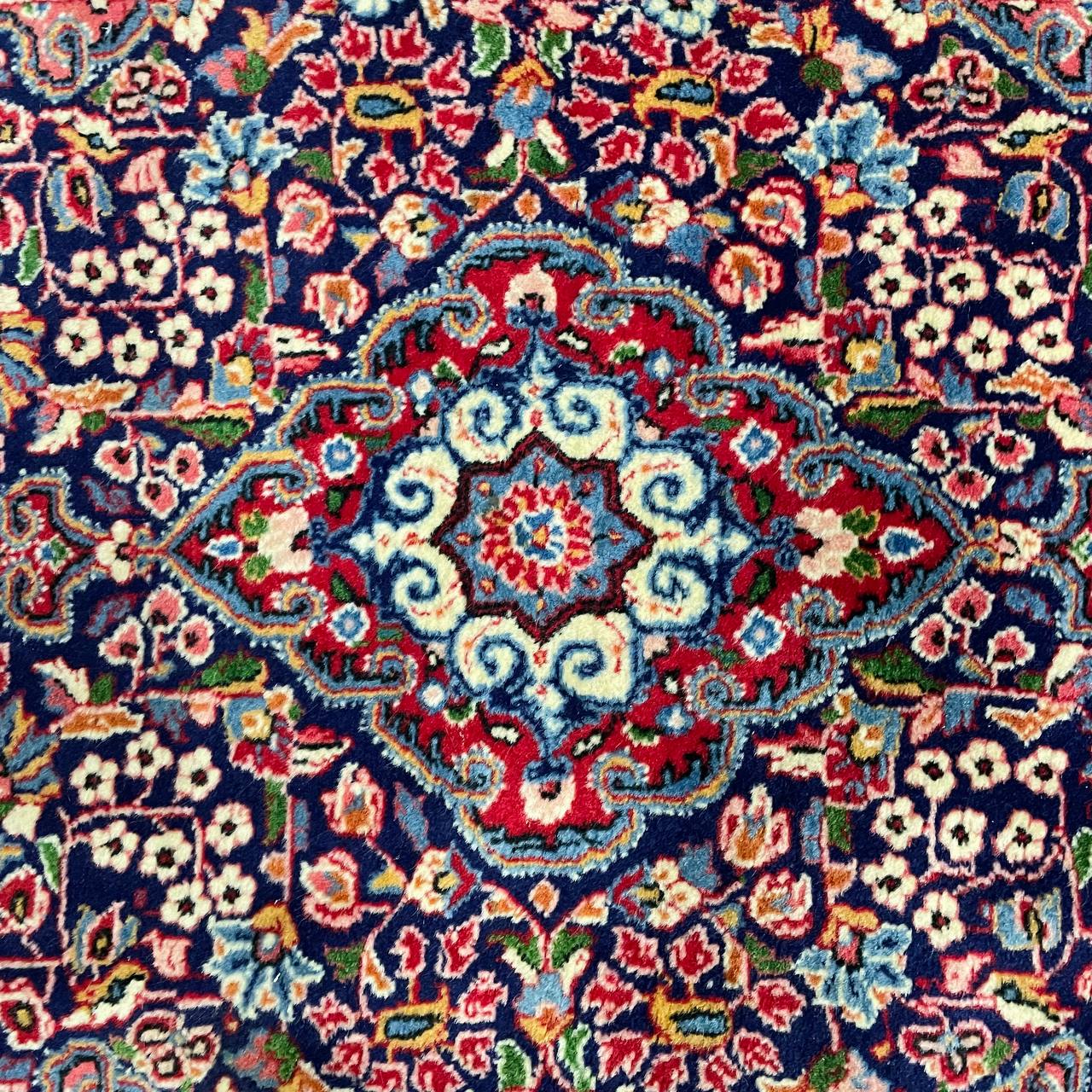 Винтажный ковер