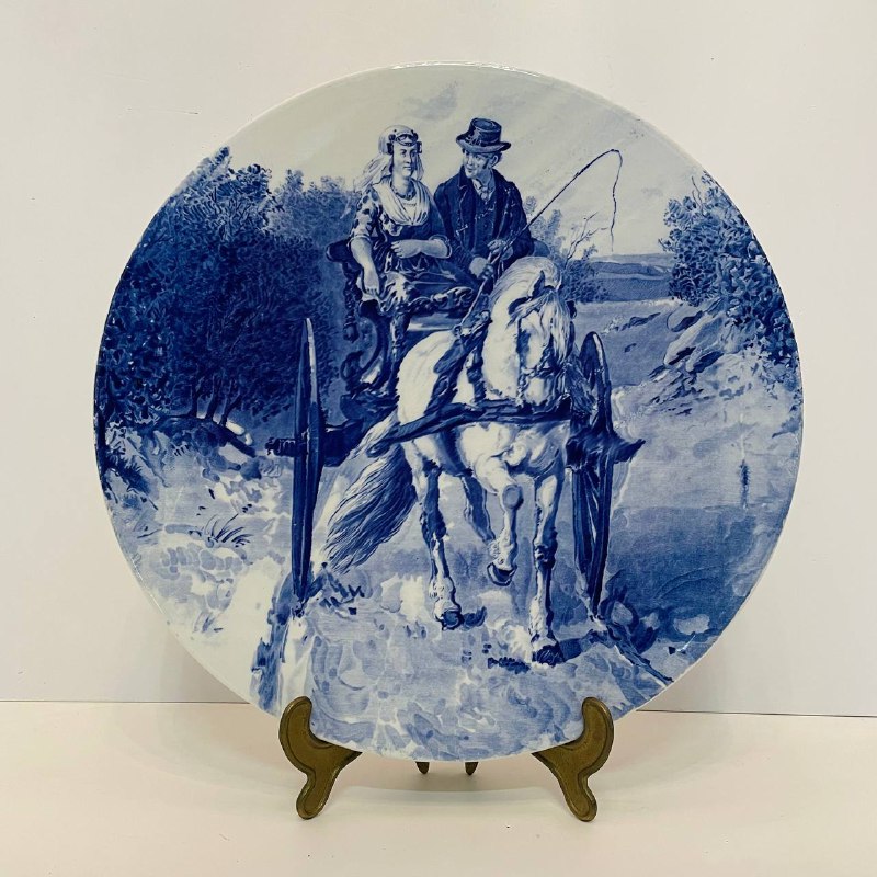 Антикварное блюдо