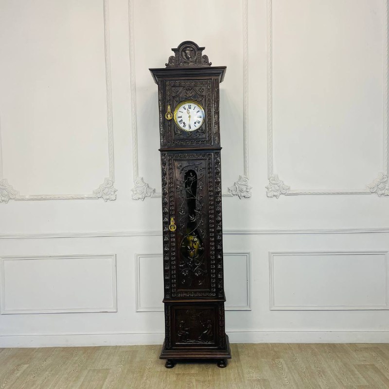 Антикварные напольные часы