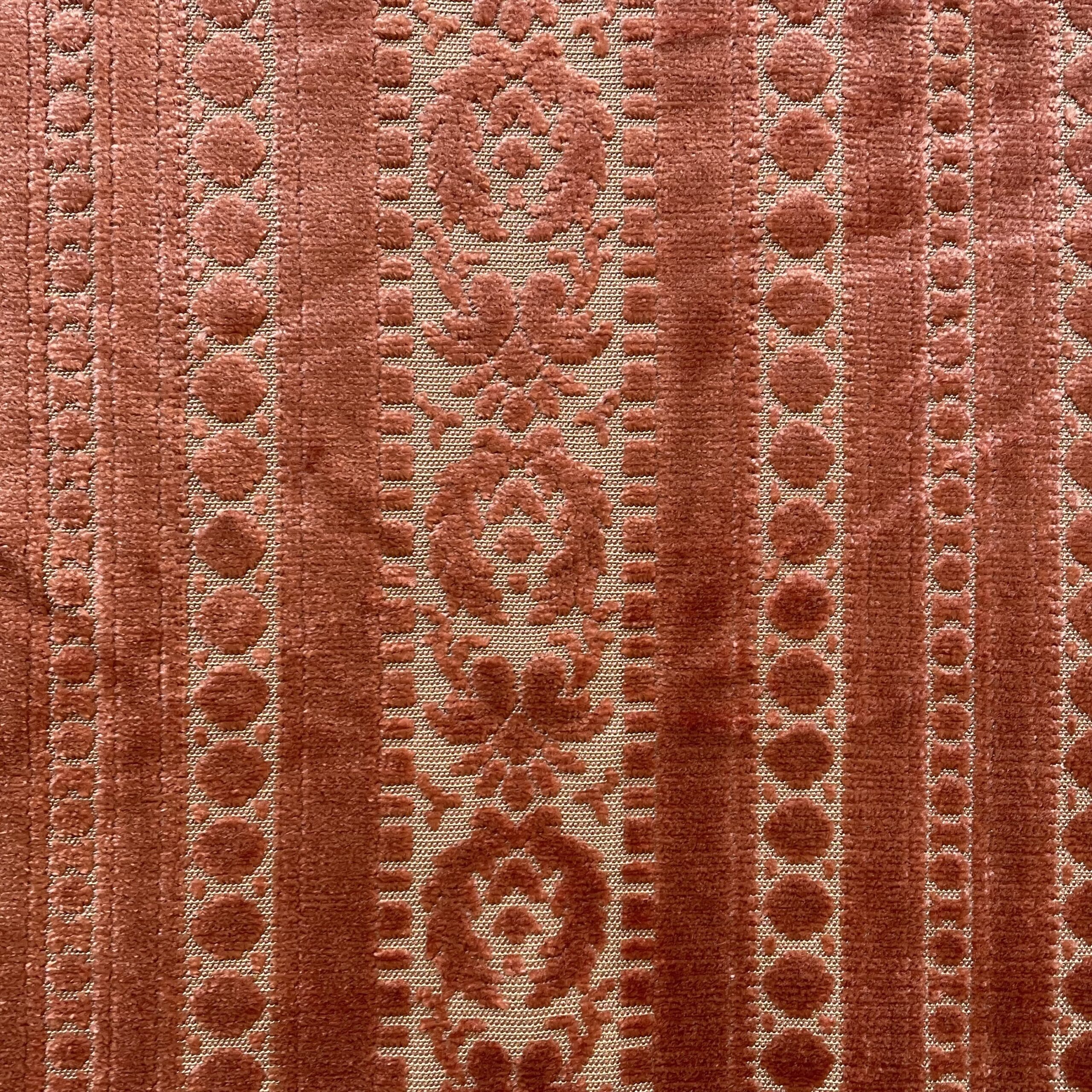 Велюр винтажный коралловый для перетяжки мебели с орнаментом "Классицизм".