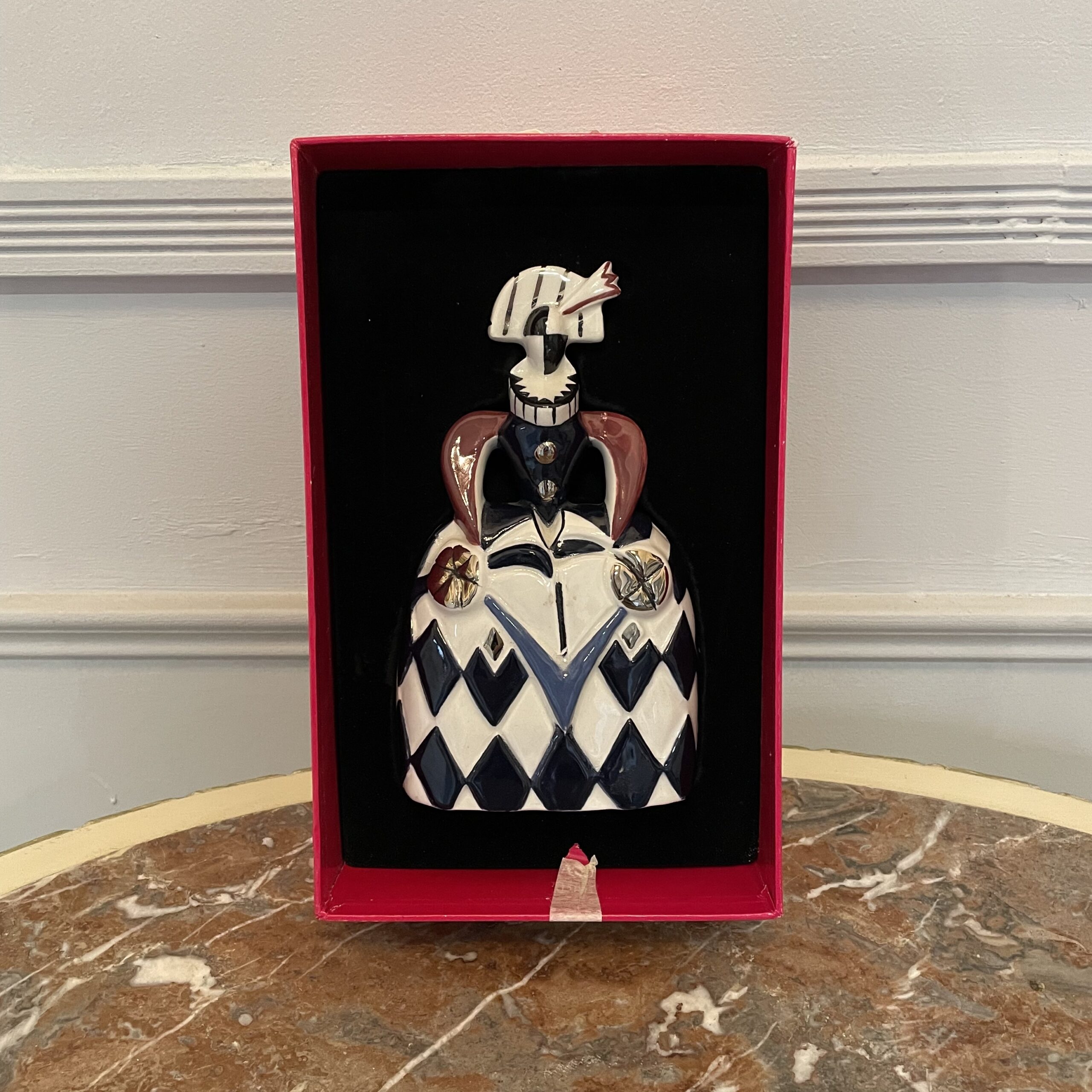 Статуэтка коллекционная "Фрейлина Лола" (Menina Lola. La vida es sueño Madrid. Manuel Alegre)