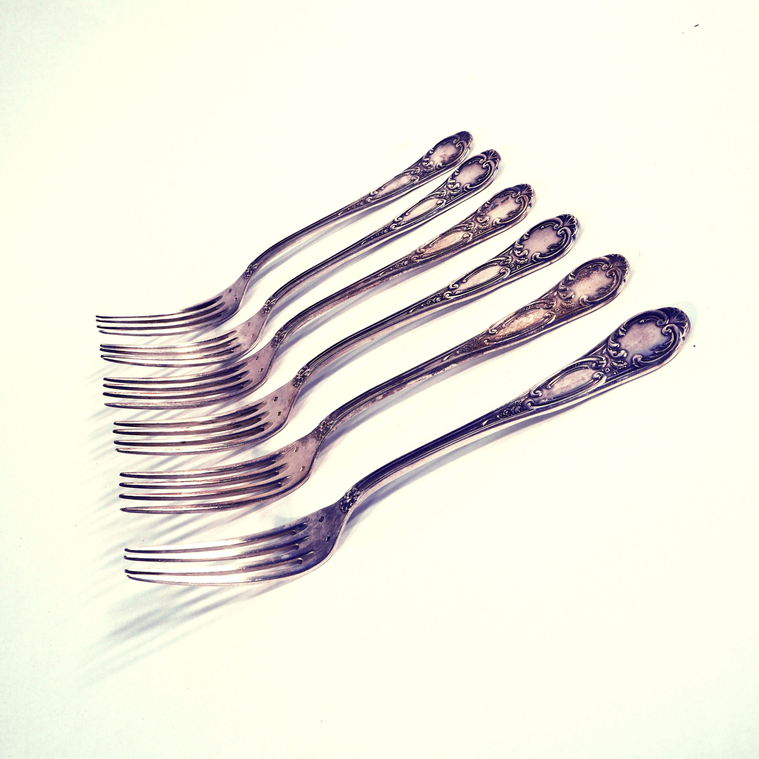 Антикварный набор вилок, конец XIX века.
