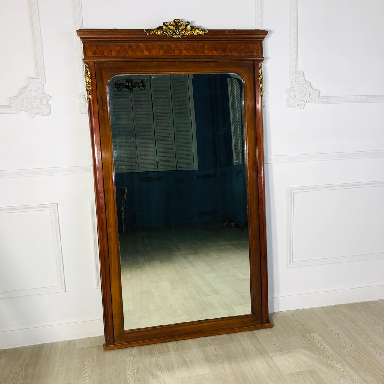 Зеркало антикварное.