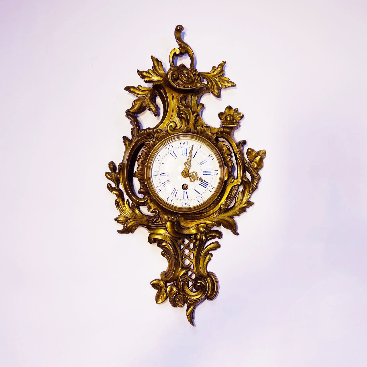 Бронзовые антикварные настенные Часы конца XIХ века.