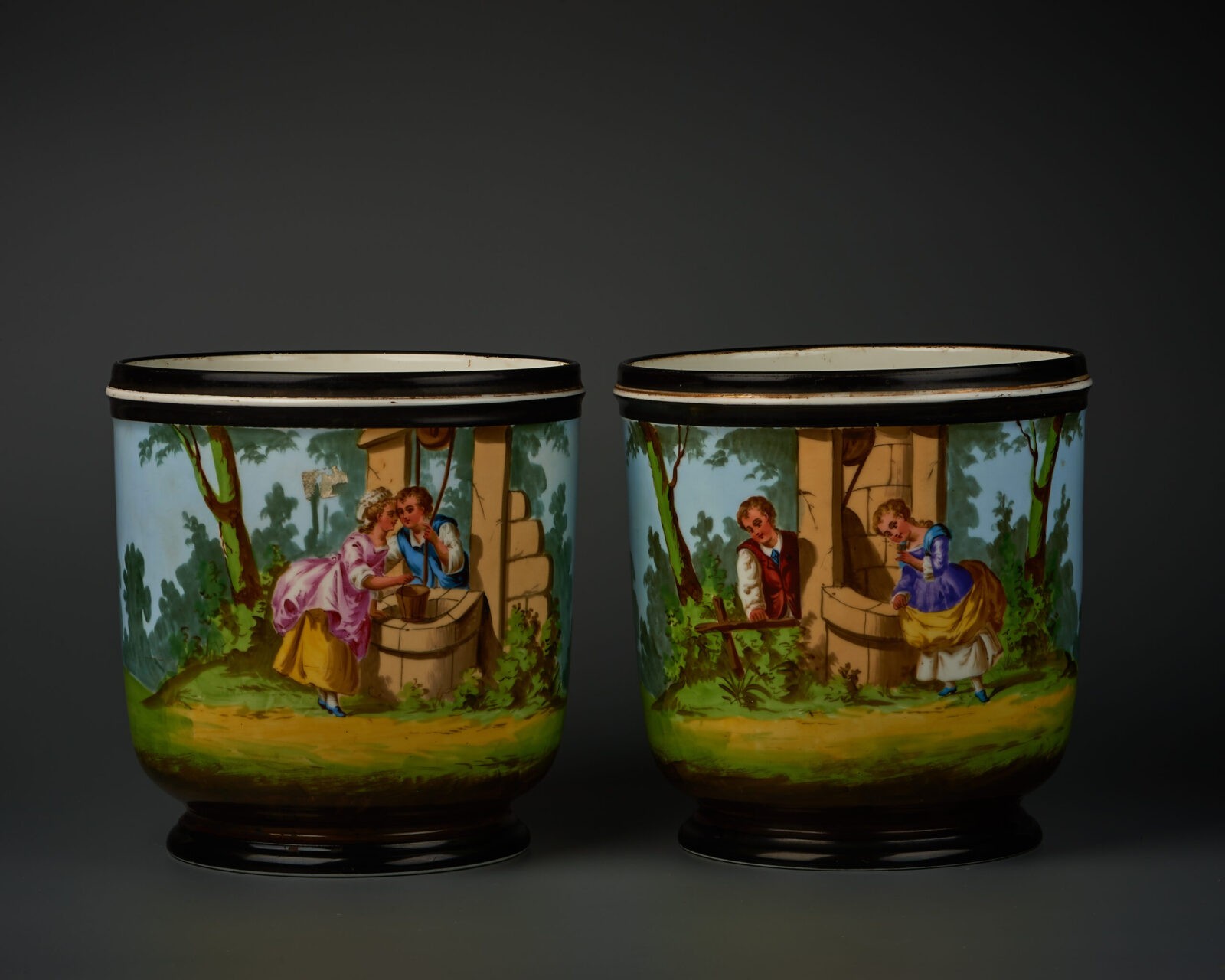 Парные кашпо антикварные XIX-XX Limoges.