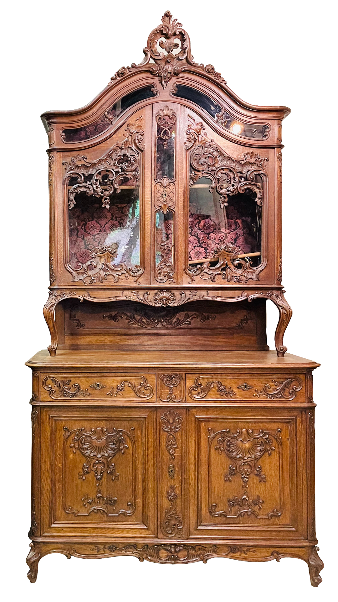 Буфеты парные антикварные.