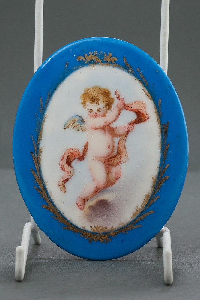 Фарфоровый антикварный пласт