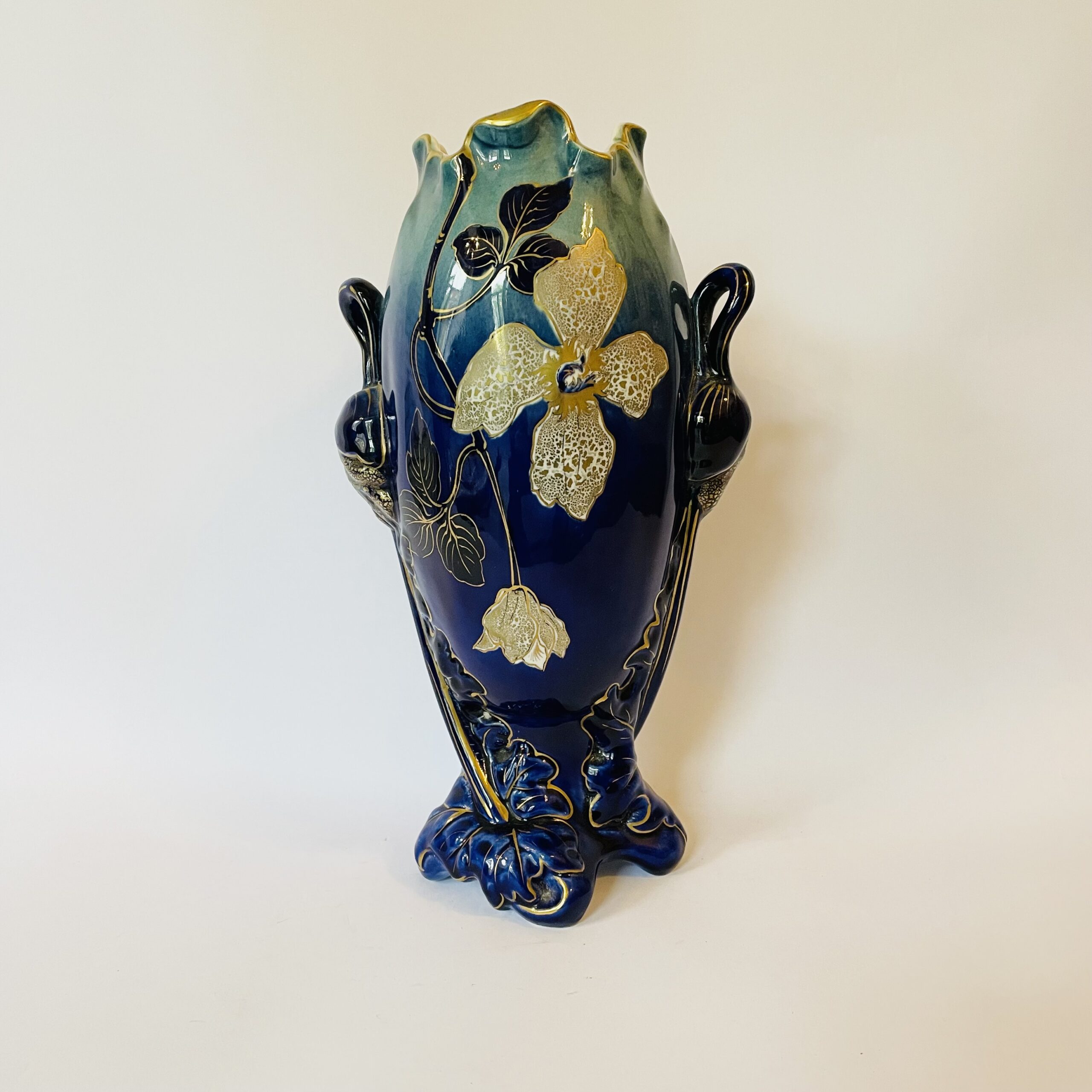 Ваза Ар Нуво антикварная Luneville K&G XX века.