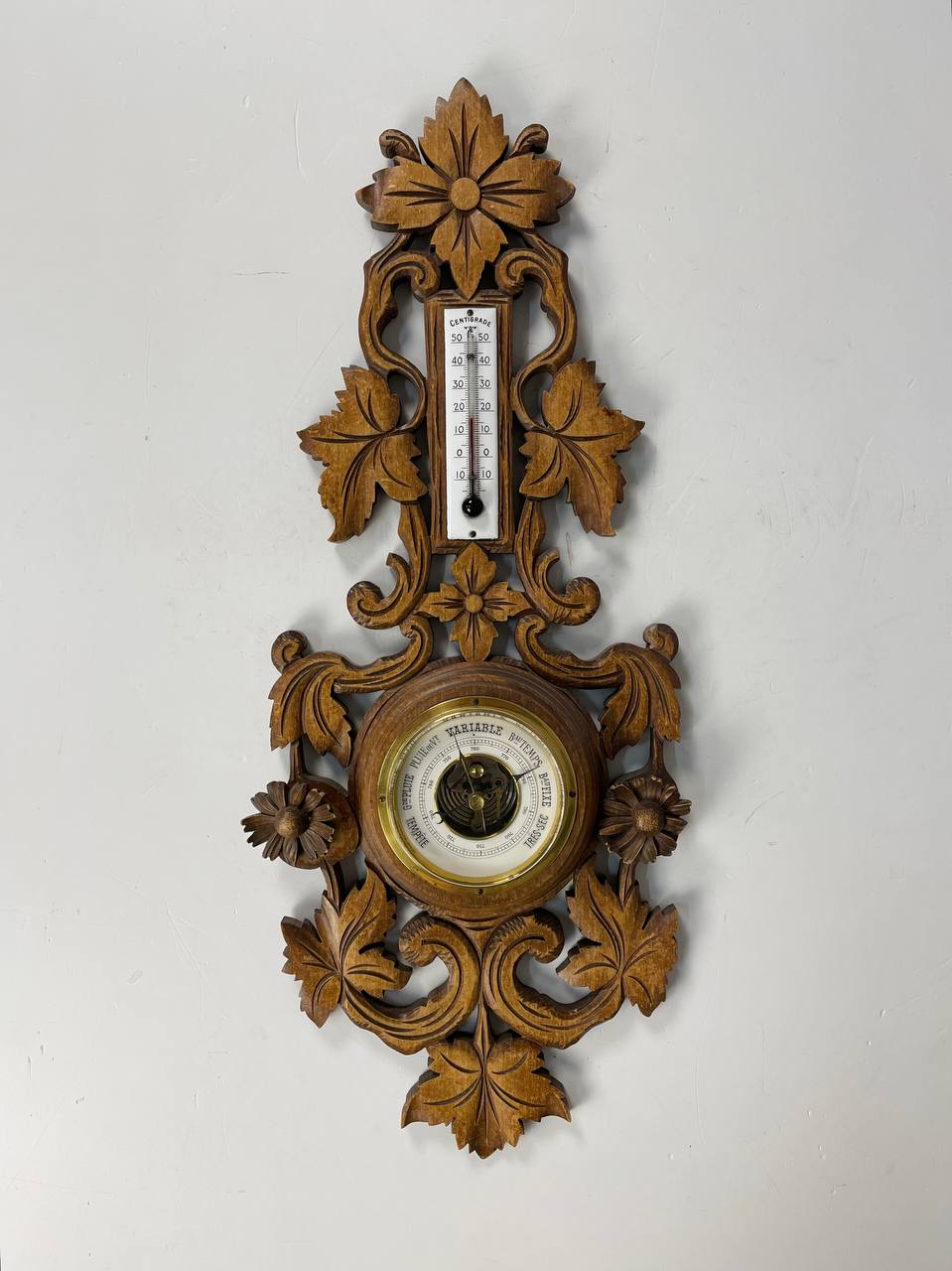 Антикварная метеостанция