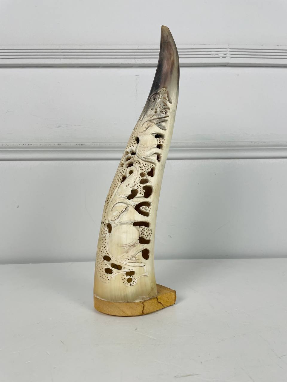 Резьба по кости