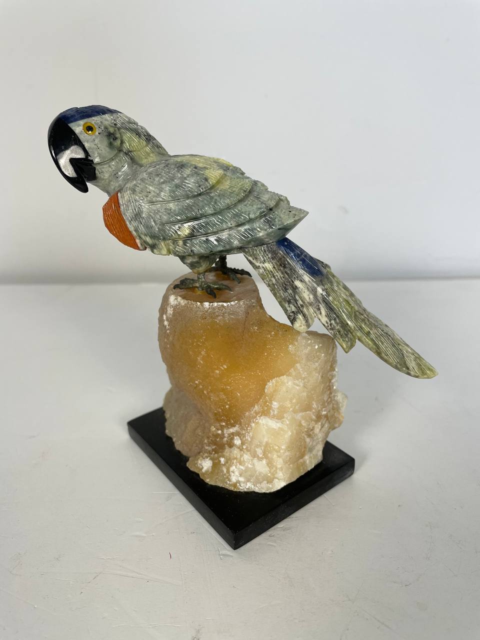Антикварная статуэтка «Попугай»