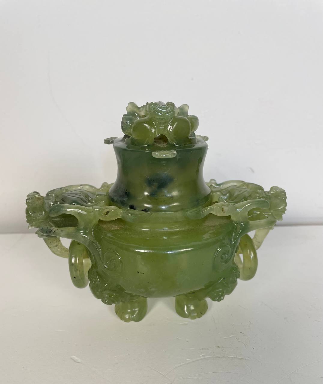 Антикварная нефритовая курильница
