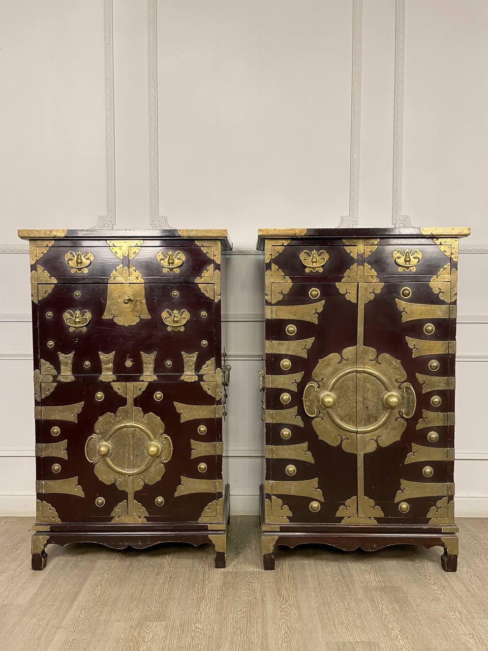 Антикварная мебель из Америки, Азии и Африки